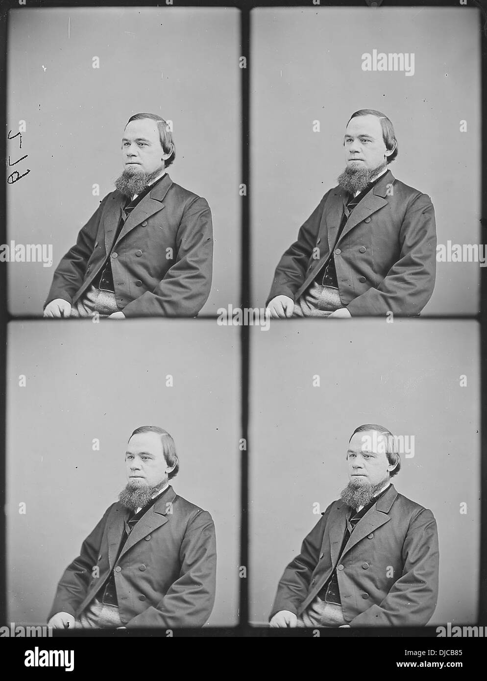 Dieses Foto zeigt einen Mann, der nur als „Gentleman 315“ identifiziert wurde, in einem posierten oder ehrlichen Bild. Seine Kleidung und die Einstellung sind typisch für diese Zeit, obwohl spezifische Details über die Person unbekannt sind. Das Bild spiegelt die formalen oder halbformalen Kleiderordnungen der damaligen Zeit wider. Stockfoto