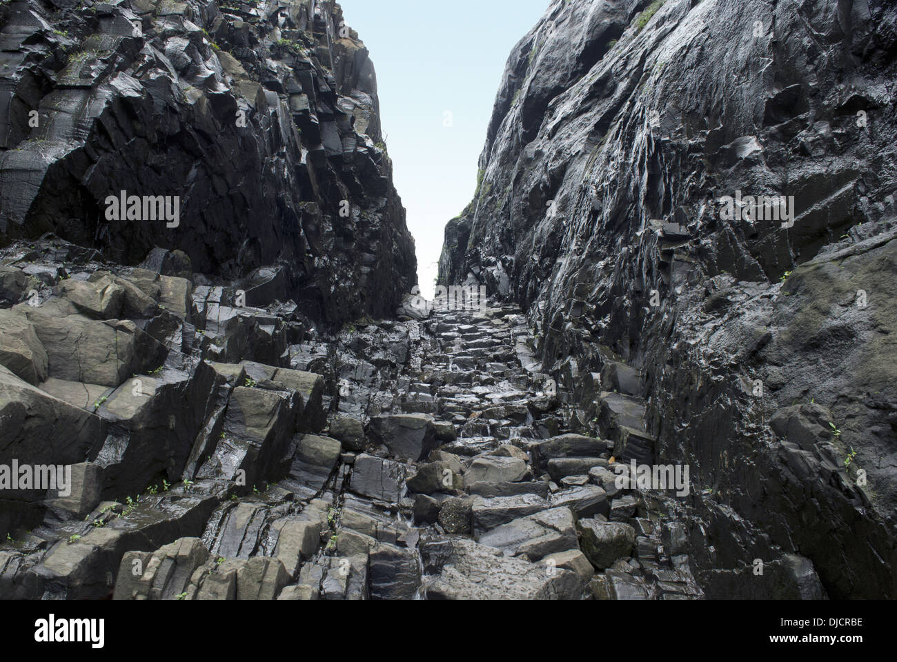Naneghat einem Bergpass. Westghats reichen District Junnar Pune, Maharashtra, Indien. Konkan Seitenansicht Stockfoto