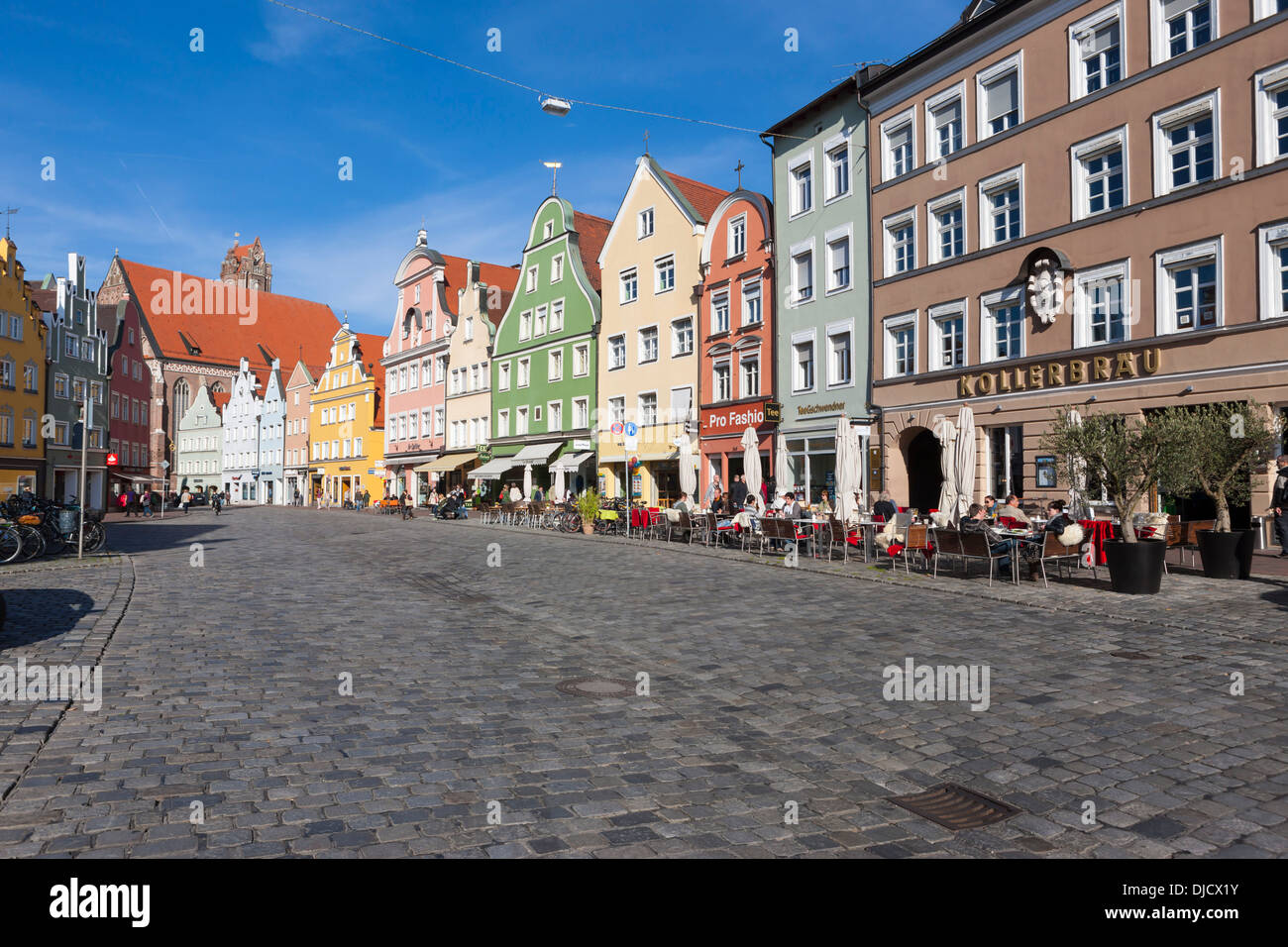 Deutschland, Bayern, Landshut, Altstadt, historische Gebäude in der Fußgängerzone Stockfoto
