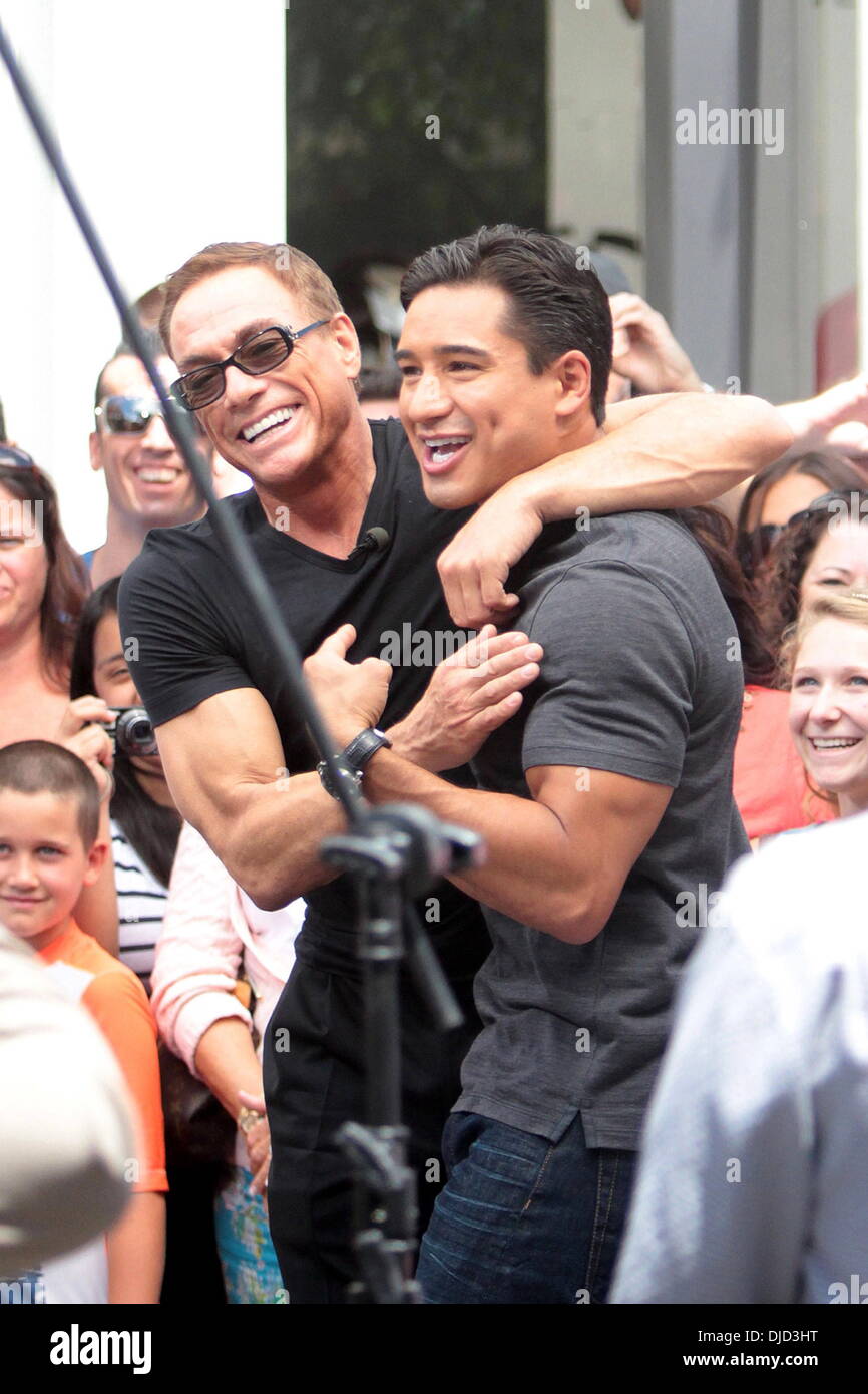Jean-Claude Van Damme im The Grove auf Entertainment-News erscheinen zeigen "Extra" Los Angeles, Kalifornien - 16.08.12 Stockfoto