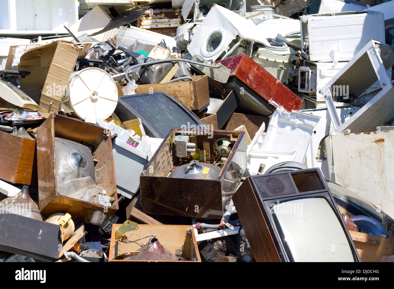 Dump der altes Geräte gebrochen Stockfoto