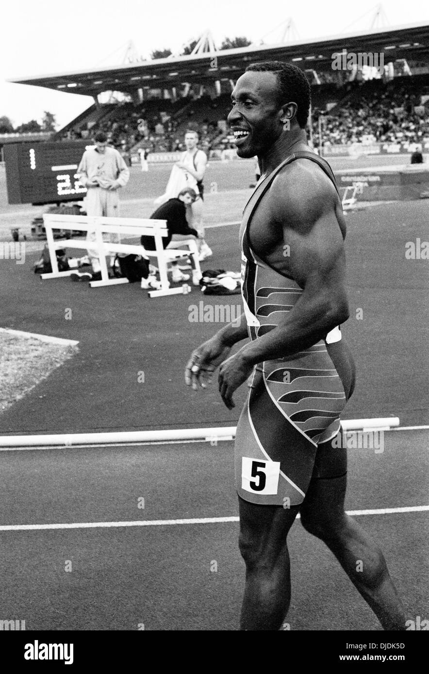 Britische 100m Sprinter Linford Christie im Wettbewerb bei der Securicor Spiele im Crystal Palace, London 1996 Stockfoto