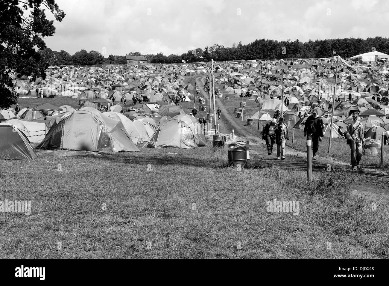 Campingplatz auf dem Glastonbury Festival 2004, würdige Farm, Pilton, Somerset, England, Vereinigtes Königreich. Stockfoto