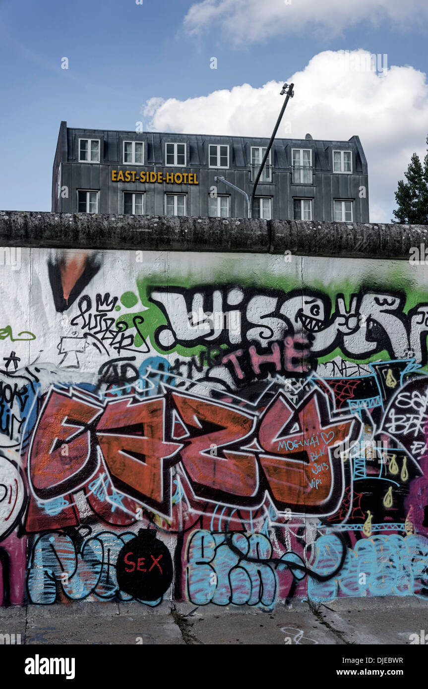 Berliner Mauer, East Side Hotel, Graffiti, Friedrichshain, Berlin, Deutschland Stockfoto