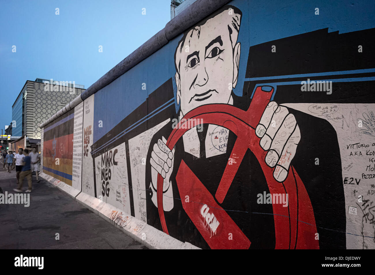 Berühmte Graffiti von Mikhail Gorbatschow am Berliner Mauer an der East Side Gallery Stockfoto