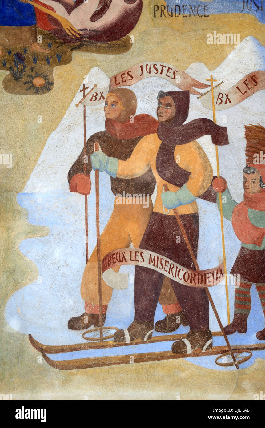 Schon früh Skifahren & Holzskier Wandmalerei Notre-Dame-des-Neiges Kapelle Valberg Alpes-Maritimes Frankreich Stockfoto