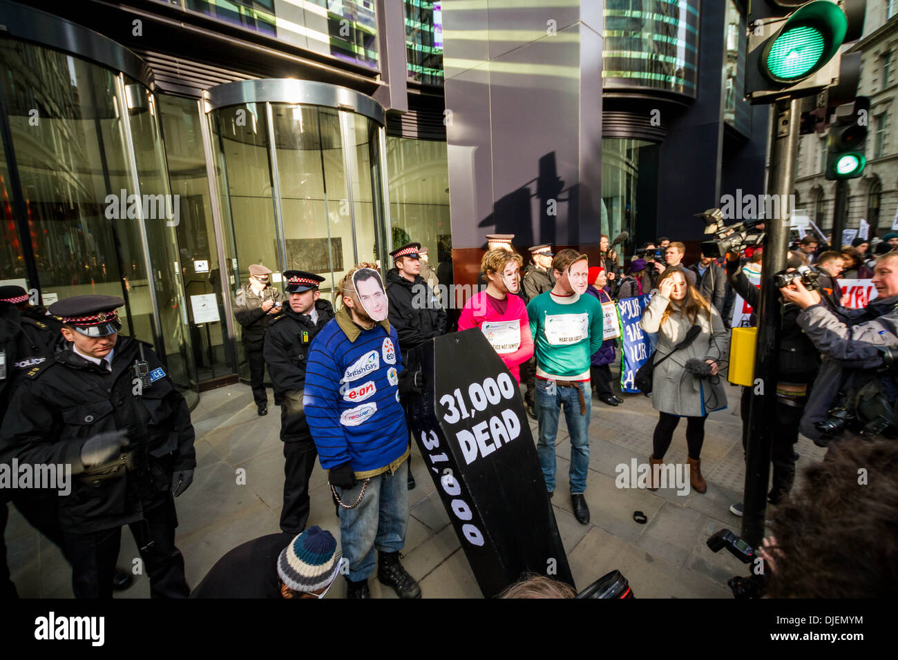 Brennstoff Armut Protestmarsch NPower Büros in London Stockfoto