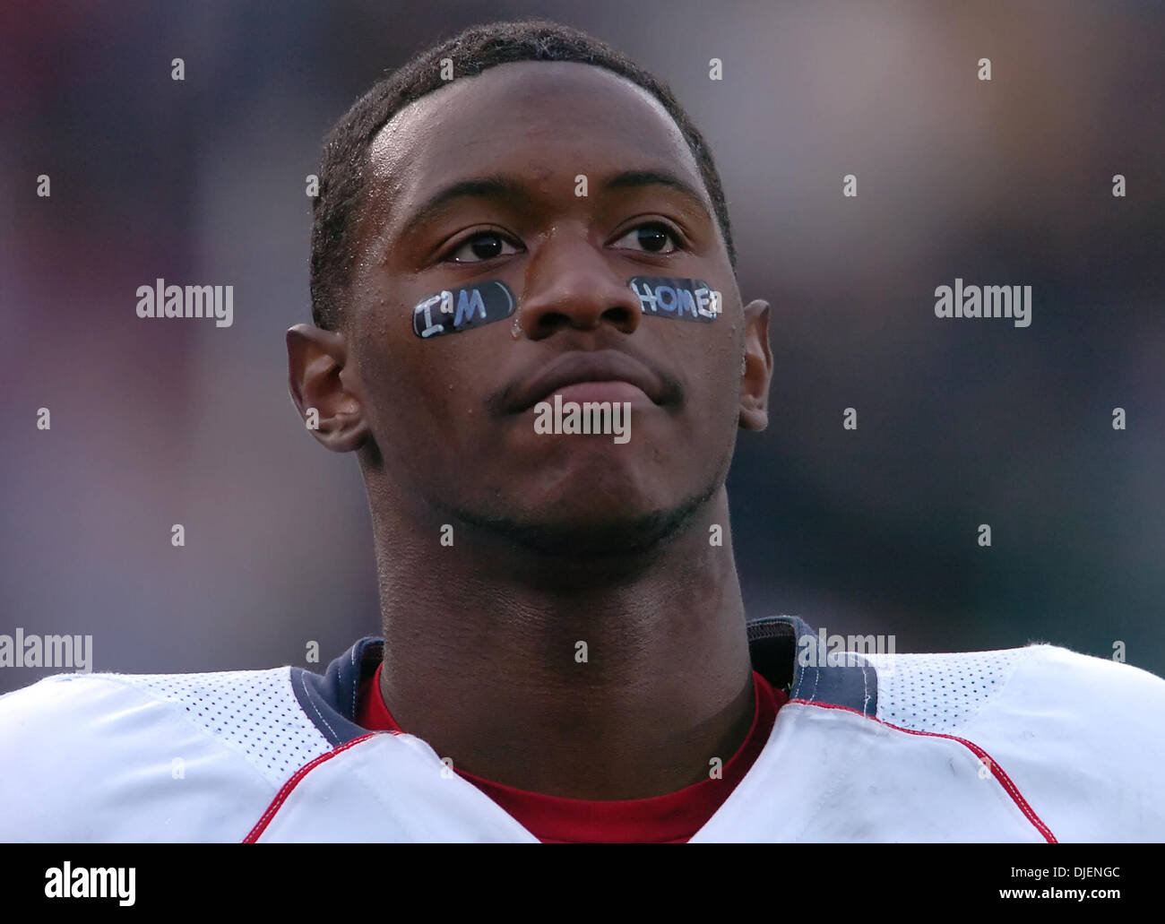 Arizona Wildcat Delashaun Dean, #18, 2006 Absolvent der Fairfield High School freut sich, sein Haus aber sein Team verliert die Cal-Bären auf Samstag, 22. September 2007 im Memorial Stadium in Berkeley, Kalifornien Cal besiegt Arizona 45-27. (Jose Carlos Fajardo/Contra Costa Times / ZUMA Press). Stockfoto