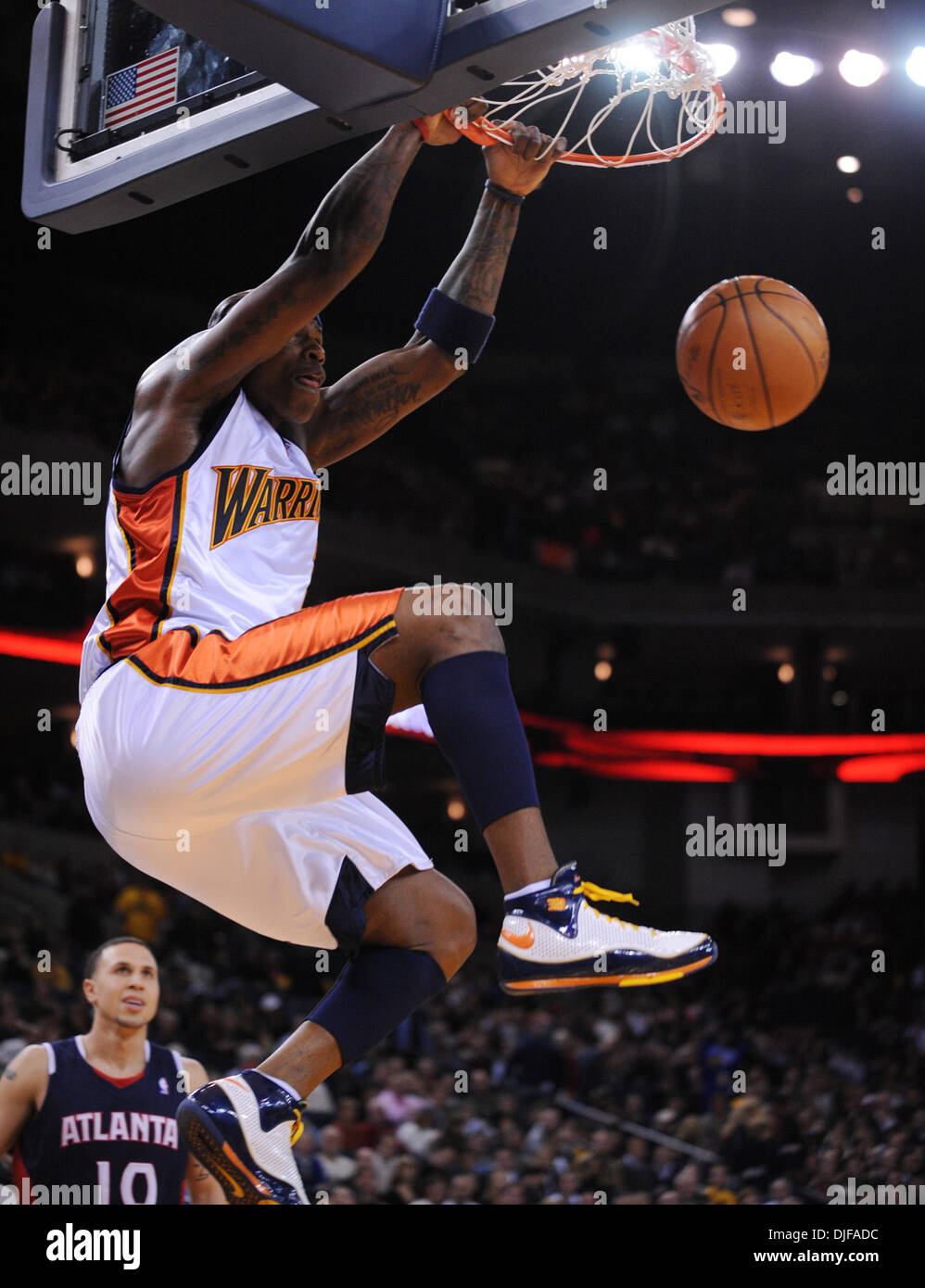 Golden State Warriors' Al Harrington, #3, dunks den Ball gegen die Atlanta Hawks erzielte im 1. Quartal ihres Spiels auf Freitag, 22. Februar 2008 in der Oracle Arena in Oakland, Kalifornien (Jose Carlos Fajardo/Contra Costa Times / ZUMA Press). Stockfoto