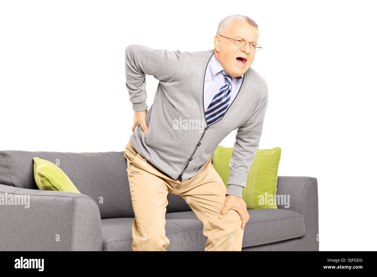 Ältere Mann leidet unter Schmerzen im Rücken Stockfoto