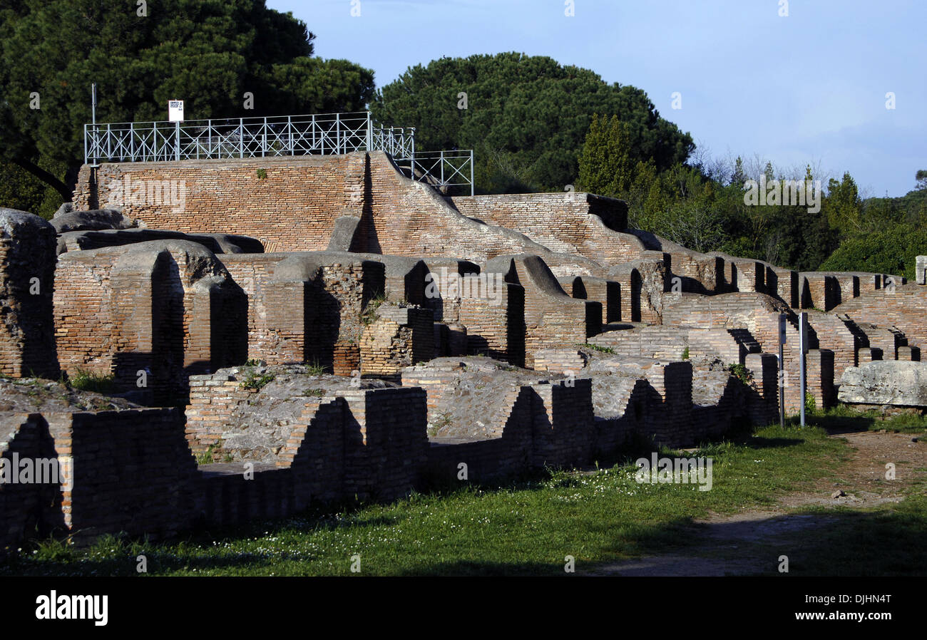 Italien. Ostia Antica. Bäder von Neptun. Finanziert durch den Kaiser Hadrian (117-138). Stockfoto