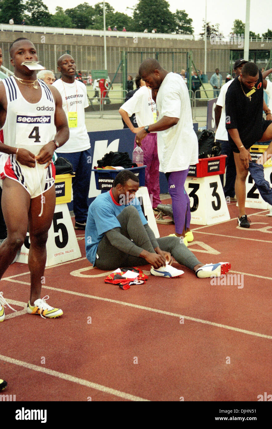 Britische 100m Sprinter Linford Christie im Wettbewerb bei der Securicor Spiele im Crystal Palace, London 1996 Stockfoto