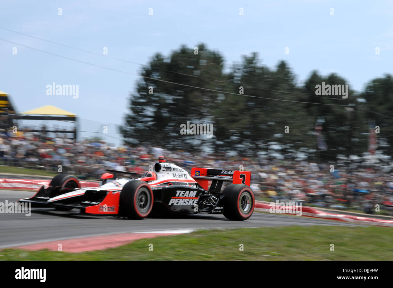 8. August 2010 - Lexington, Ohio, Vereinigte Staaten von Amerika - 8. August 2010; Team-Penskes HELIO CASTRONEVES während der Izod IndyCar Serie Honda Indy 200 auf der Mid-Ohio Sports Car Course in Lexington, Ohio. Castroneves beendete das Rennen Dritter... Obligatorische Credit: Willen Schneekloth / Southcreek Global (Kredit-Bild: © Southcreek Global/ZUMApress.com) Stockfoto