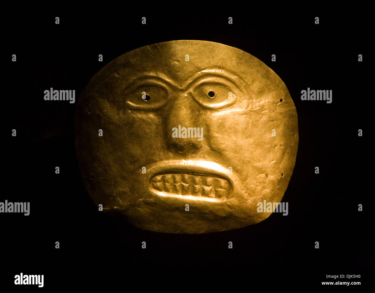 Goldmaske an dem Goldmuseum in Bogota, Kolumbien Stockfoto