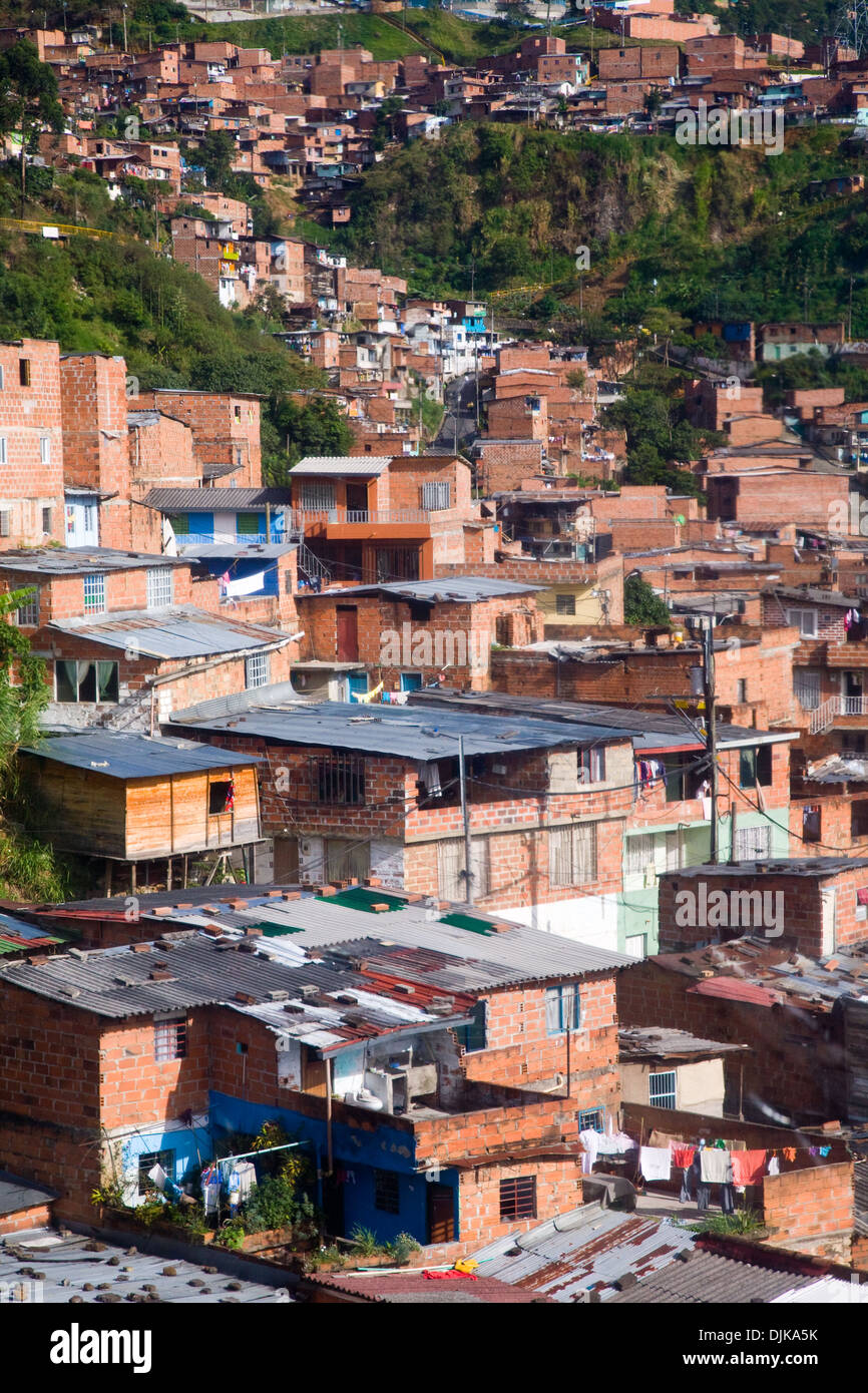 Medellin Slums gesehen von der Seilbahn entfernt, Kolumbien Stockfoto