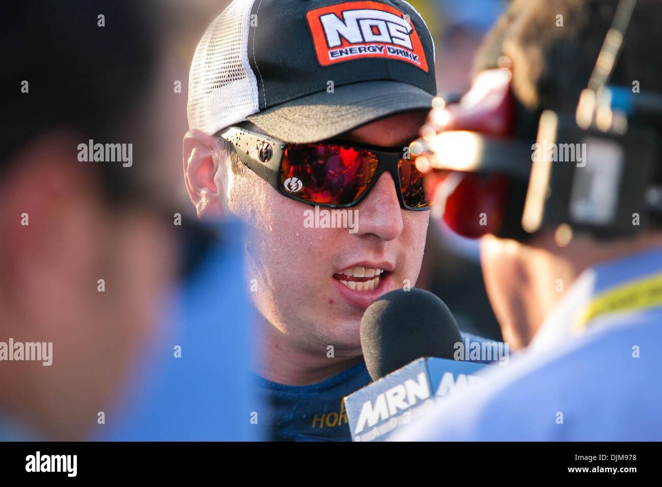 25. September 2010 - Dover. Landkreis: Andere, Delaware, Vereinigte Staaten von Amerika - Kyle Busch von Nein-Toyota-Team gewinnt The Nationwide Series-Rennen auf dem Dover International Speedway in Dover, Delaware. (Kredit-Bild: © Saquan Stimpson/Southcreek Global/ZUMApress.com) Stockfoto