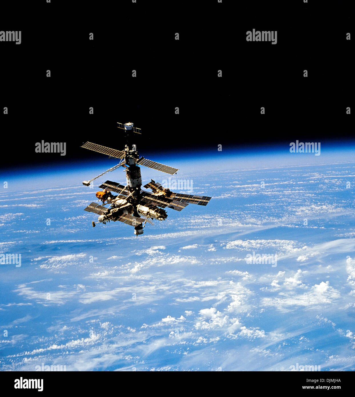 Raumstation MIR im orbit Stockfoto