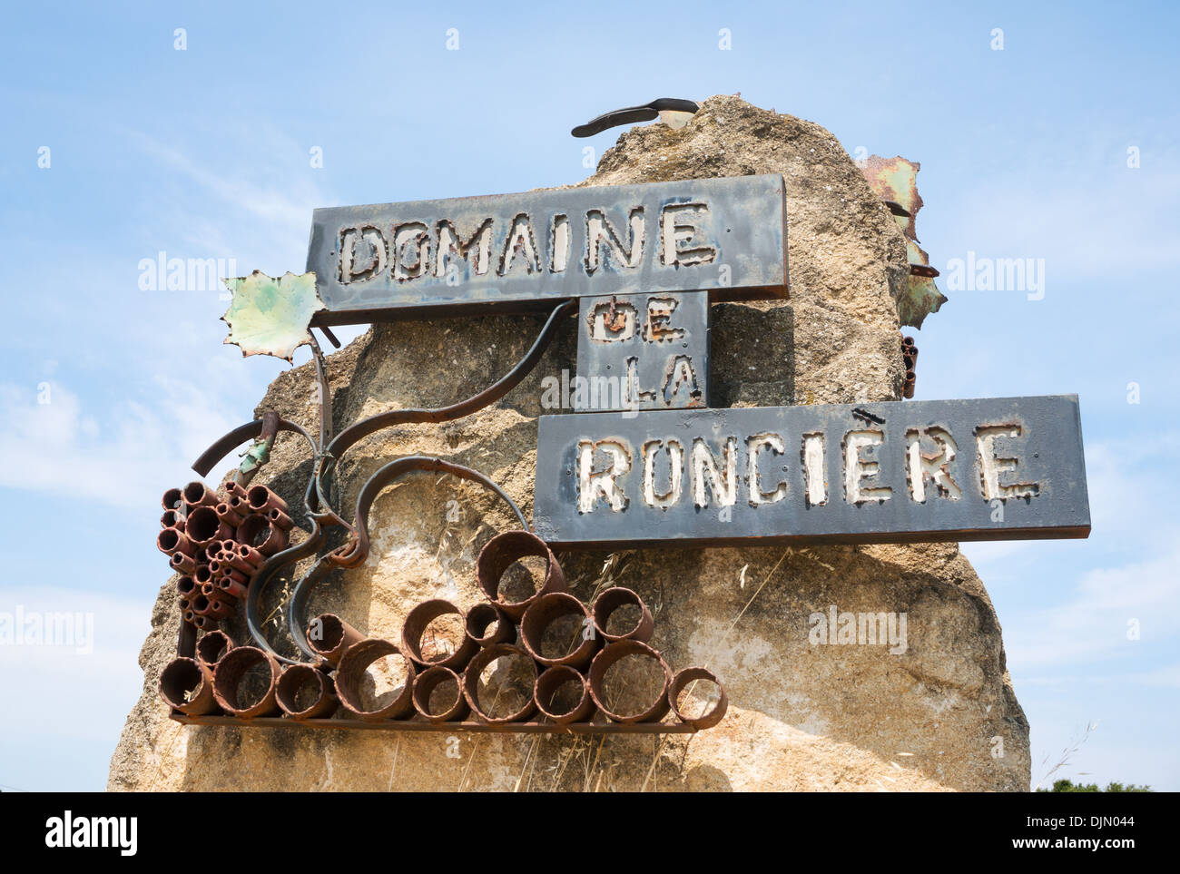 Domaine De La Ronciere Weinberg Zeichen Châteauneuf du Pape, Frankreich, Europa Stockfoto