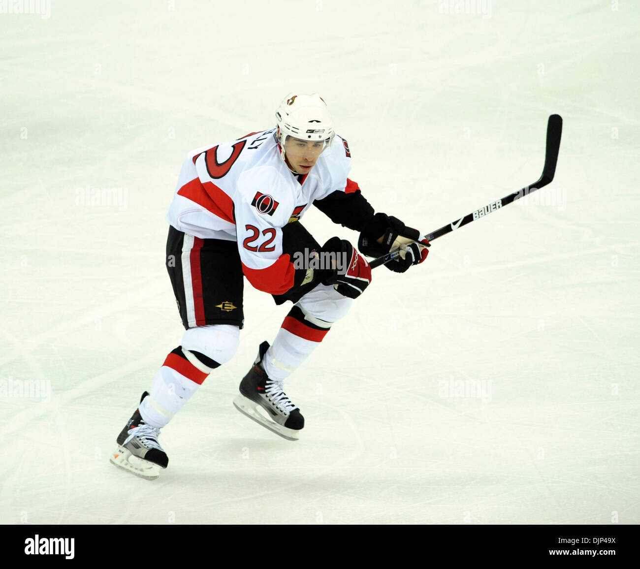 7. November 2008 - Raleigh, North Carolina, USA - Ottawa Senators (22) CHRIS KELLY in der National Hockey League-Spiel zwischen den Carolina Hurricanes und den Ottawa Senators im RBC Center. Die Hurricanes gewann mit einem Endstand von 2 -1. (Kredit-Bild: © Jason Moore/ZUMA Press) Stockfoto