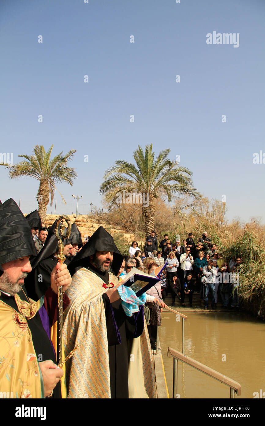 Qasr al Yahud in Jericho Ebenen, der armenisch-orthodoxen Kirche feiern das Fest der Taufe des Herrn am Jordan Stockfoto