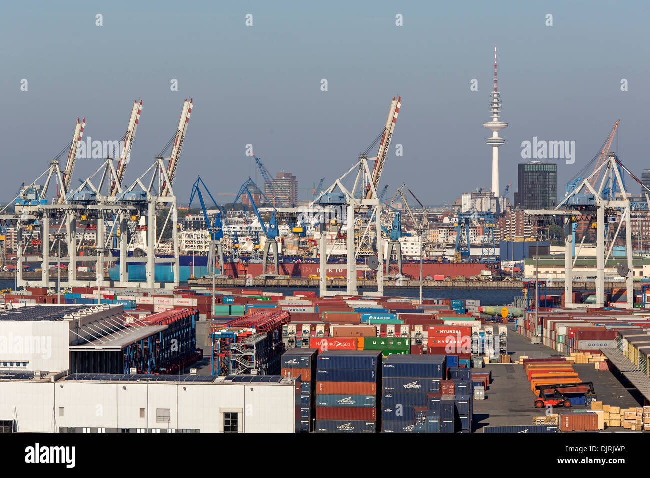 Blick über den Hamburger Hafen aus Köhlbrandbridge, Hamburg, Deutschland, Europa Stockfoto