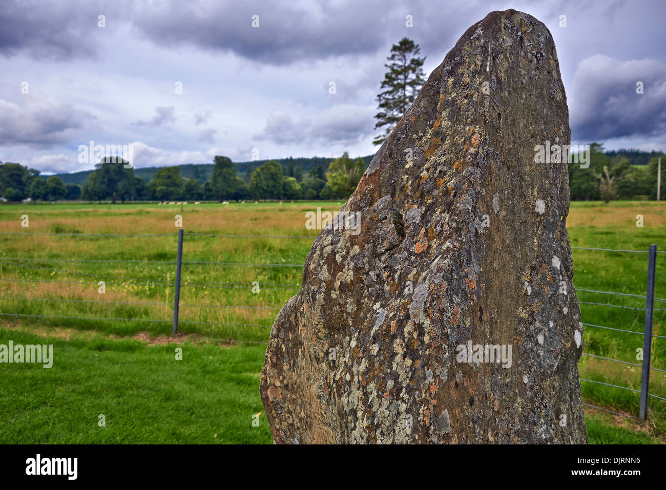 Corrimony Cairn ist 4000 Jahre alt, die ein chambered Cairn ist ein Grab Denkmal Stockfoto