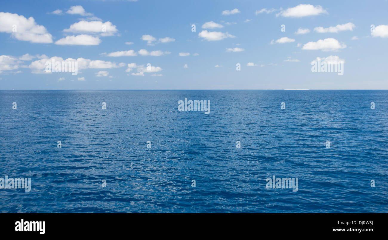 Geschützte Meer am Great Barrier Reef im tropischen Norden Queensland, Australien Stockfoto