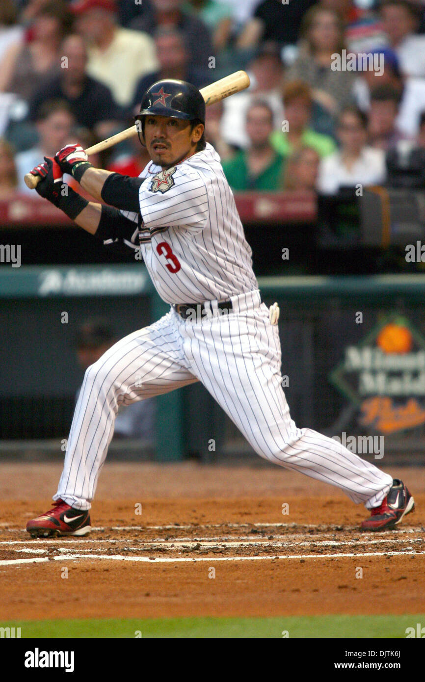 Houston Astros Infielder Kazuo Matsui (3) in den Astros 5. Inning zu zucken. Die Houston Astros schlagen die Florida Marlins 5 - 4 im Minute Maid Park in Houston Texas. (Kredit-Bild: © Luis Leyva/Southcreek Global/ZUMApress.com) Stockfoto