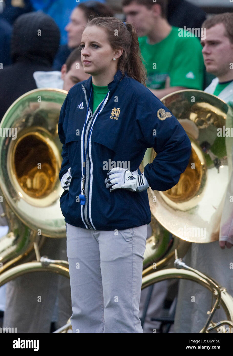 Notre Dame Band Majorette bei Blue Gold Spring Fußballspiel im Stadion von Notre Dame in South Bend, Indiana.  Die goldene Mannschaft besiegte Blue Squad 27-19. (Kredit-Bild: © John Mersits/Southcreek Global/ZUMApress.com) Stockfoto