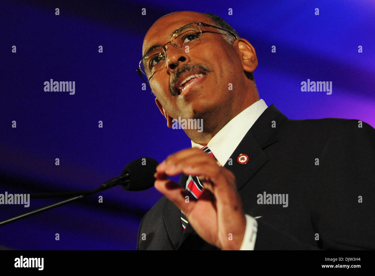 10 April 10 - Republican National Committee Chairman Michael Steele, befasst sich das Publikum auf den dritten und letzten Tag der südlichen Republican Leadership Conference statt im Hilton Riverside in New Orleans, Louisiana (Kredit-Bild: © Stacy Revere/Southcreek Global/ZUMApress.com) Stockfoto