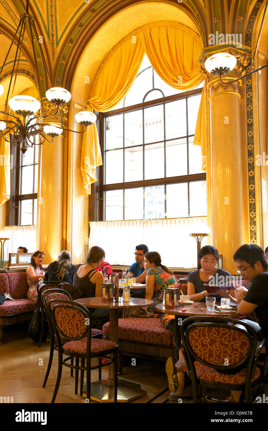 Cafe Central, Restaurant und Coffee-Shop, Wien, Österreich, Mitteleuropa Stockfoto