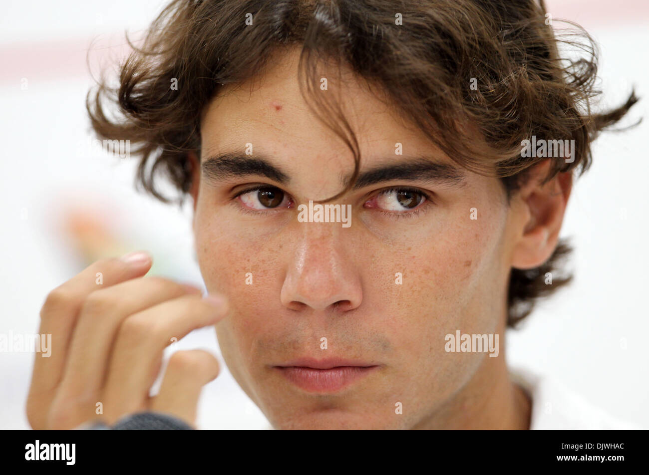 4. Oktober 2010 spricht während Rakuten Japan Open Tennis Championships 2010 am Ariake Kolosseum in Tokio, Japan - Tokyo, Japan - RAFAEL NADAL aus Spanien zu den Medien. (Kredit-Bild: © Junko Kimura/Jana/ZUMApress.com) Stockfoto