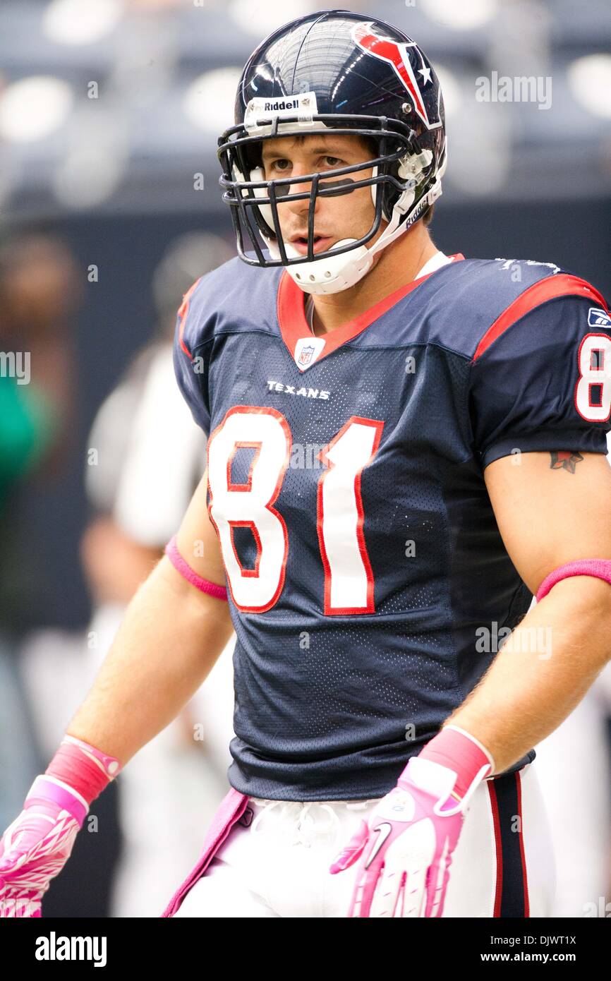 10. Oktober 2010 - Houston, Texas, USA - Houston Texans (81) TE Owen Daniels Aufwärmen vor dem Spiel auf die NY Giants vor dem Sonntag Spiel gegen die New York Giants. NY Giants gegen die Houston Texans 34-10 im Reliant Stadium. (Kredit-Bild: © Juan DeLeon/Southcreek Global/ZUMAPRESS.com) Stockfoto