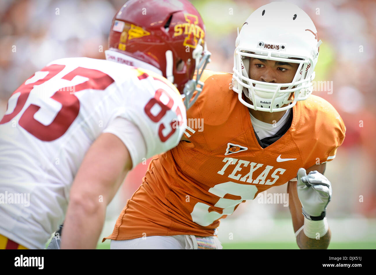 23. Oktober 2010 - Austin, Texas, Vereinigte Staaten von Amerika - Texas Longhorns Cornerback Curtis Brown (3) in Aktion während des Spiels zwischen der University of Texas und Iowa State. Die Zyklone besiegte die Longhorns 28-21. (Kredit-Bild: © Jerome Miron/Southcreek Global/ZUMApress.com) Stockfoto