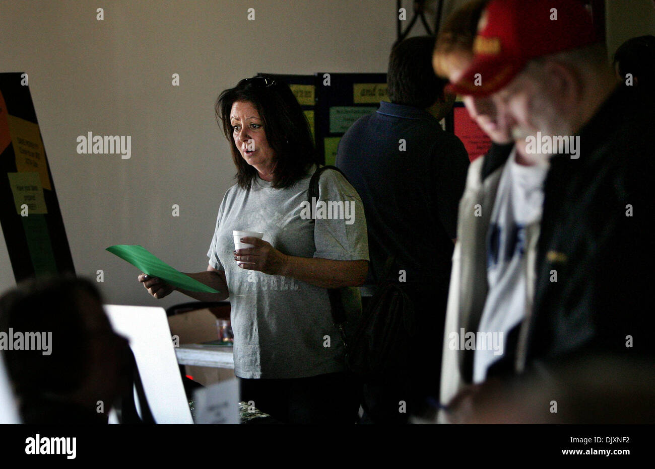 Julie cox Fotos und Bildmaterial in hoher Auflösung Alamy