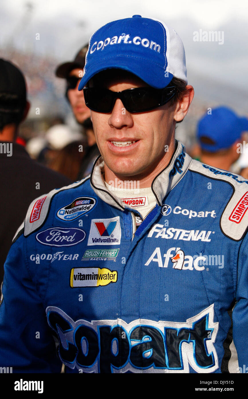 20. November 2010 - Homestead, Florida, Vereinigte Staaten von Amerika - Carl Edwards vor Beginn der NASCAR Nationwide Serie Ford 300 bei Homestead-Miami Speedway in Homestead, Florida. (Kredit-Bild: © Ben Hicks/Southcreek Global/ZUMAPRESS.com) Stockfoto