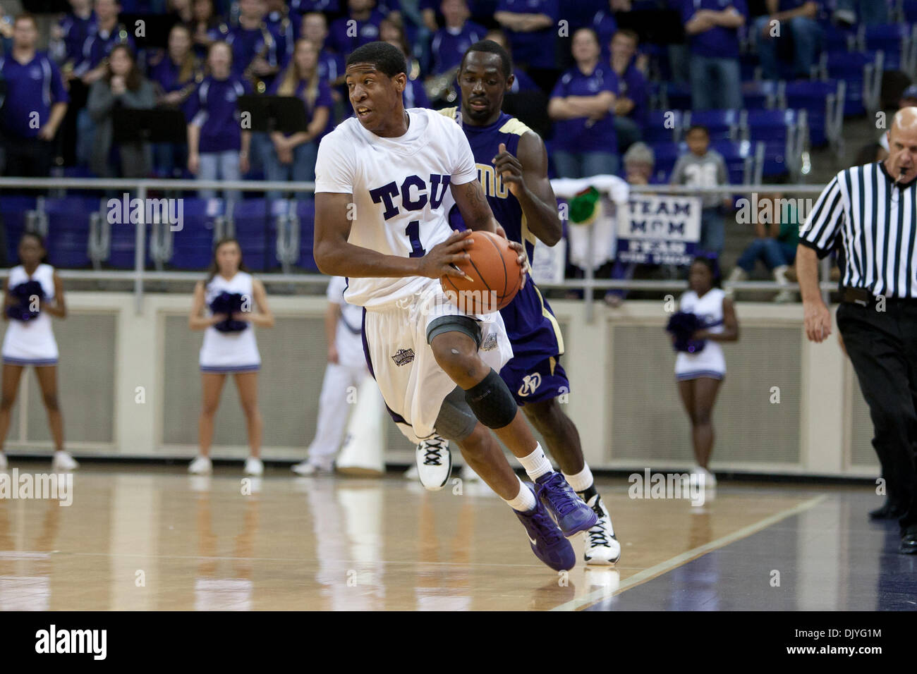 1. Dezember 2010 - Fort Worth, Texas, Vereinigte Staaten von Amerika - TCU Horned Frogs Guard Jarvis Ray #1 in Aktion gegen die Prairie View A & M Panthers.  TCU Niederlagen Prairie View A & M 78-61 bei Amon G. Carter Stadium. (Kredit-Bild: © Andrew Dieb/Southcreek Global/ZUMAPRESS.com) Stockfoto