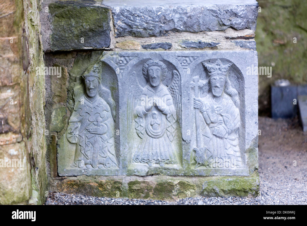 Die Weepers, Michael der Erzengel, in der Mitte, Katharina von Alexandria, auf der linken Seite und St. Margarete von Antiochia, Jerpoint Stockfoto