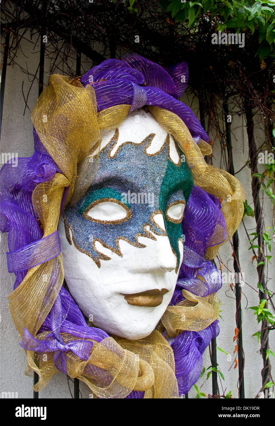 Karneval Maske am Eingang des Mobile Karnevalsmuseum. Stockfoto