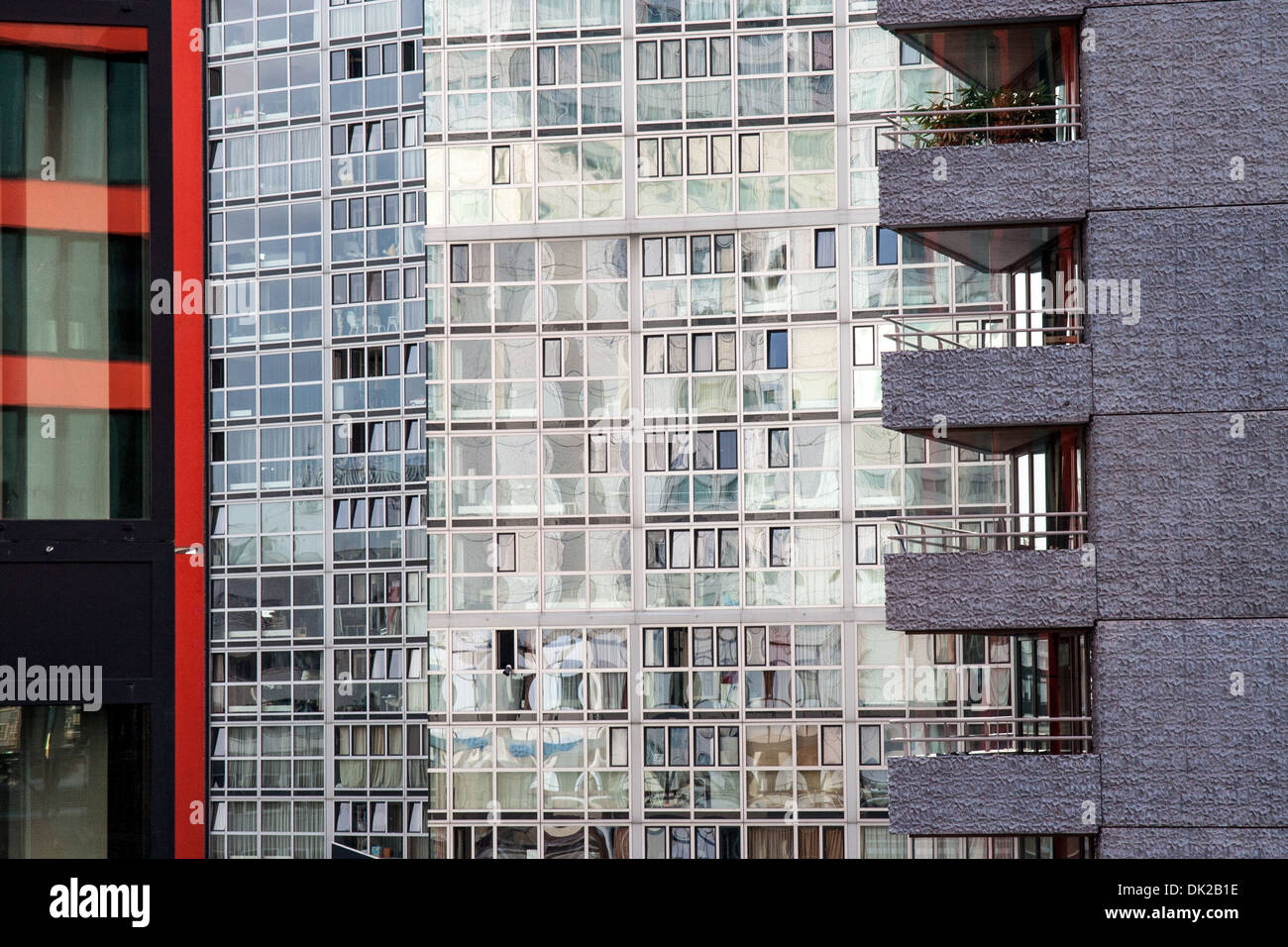 Hochhaus-Wohnungen in Rotterdam Wolkenkratzer Stockfoto