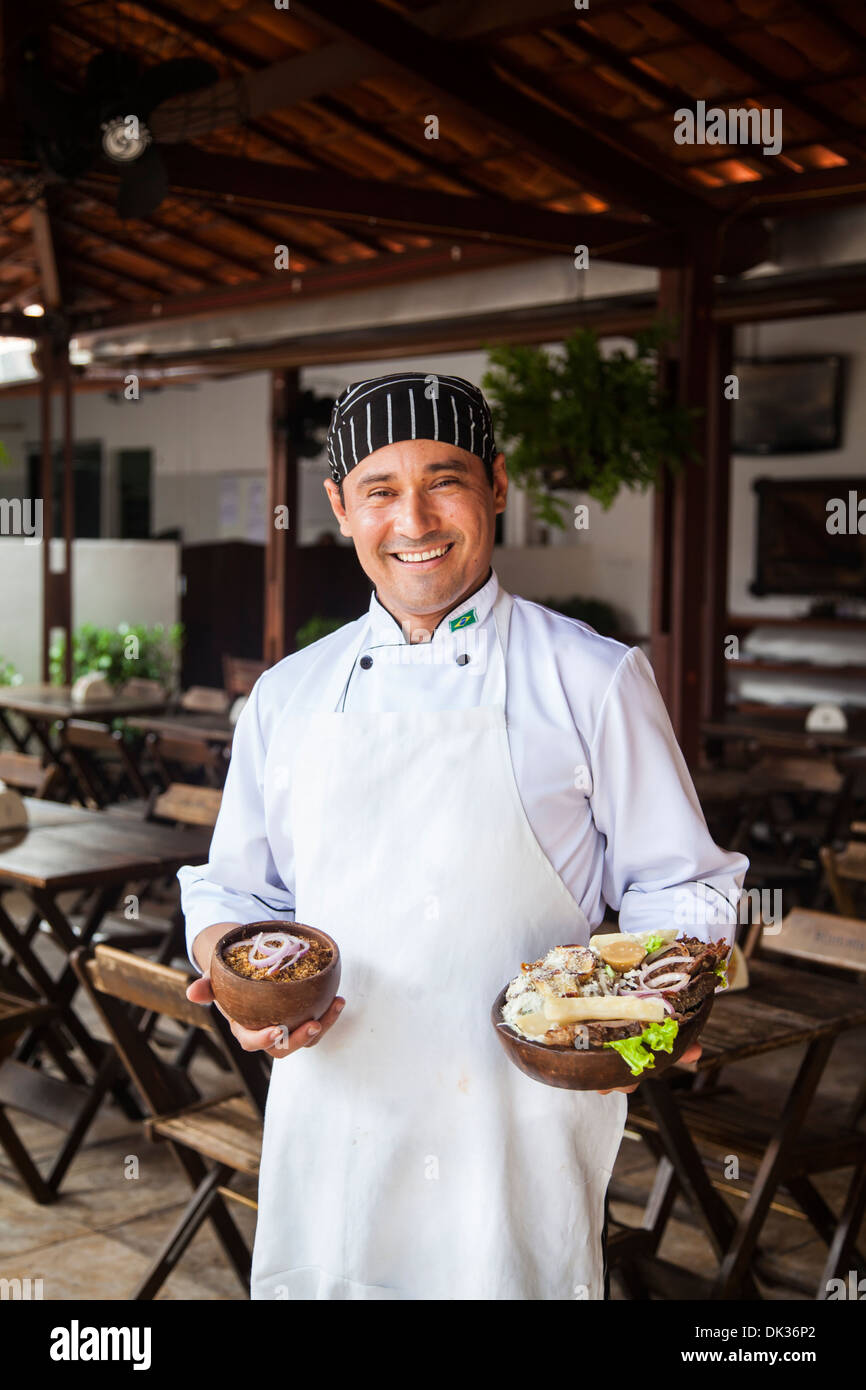 Kochen Sie im Restaurant Colher de Pau mit Pacoca de Pilao Gericht, Fortaleza, Brasilien. Stockfoto