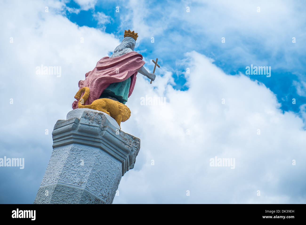 Statue eines Heiligen im Süden von Italien Stockfoto