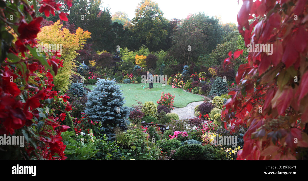 Vier jahreszeiten garten Fotos und Bildmaterial in hoher Auflösung