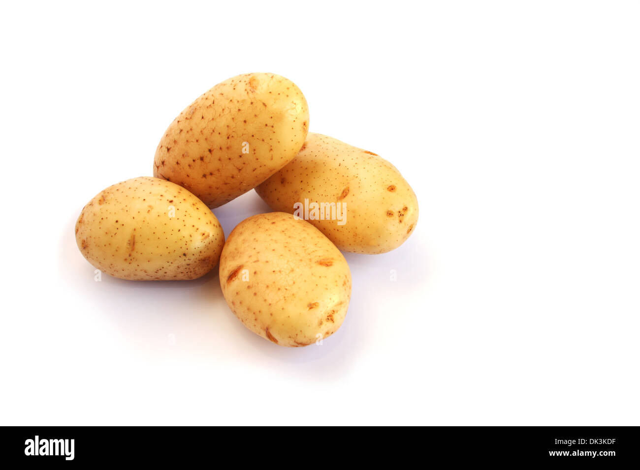 Kartoffeln isoliert auf weißem Hintergrund. Stockfoto
