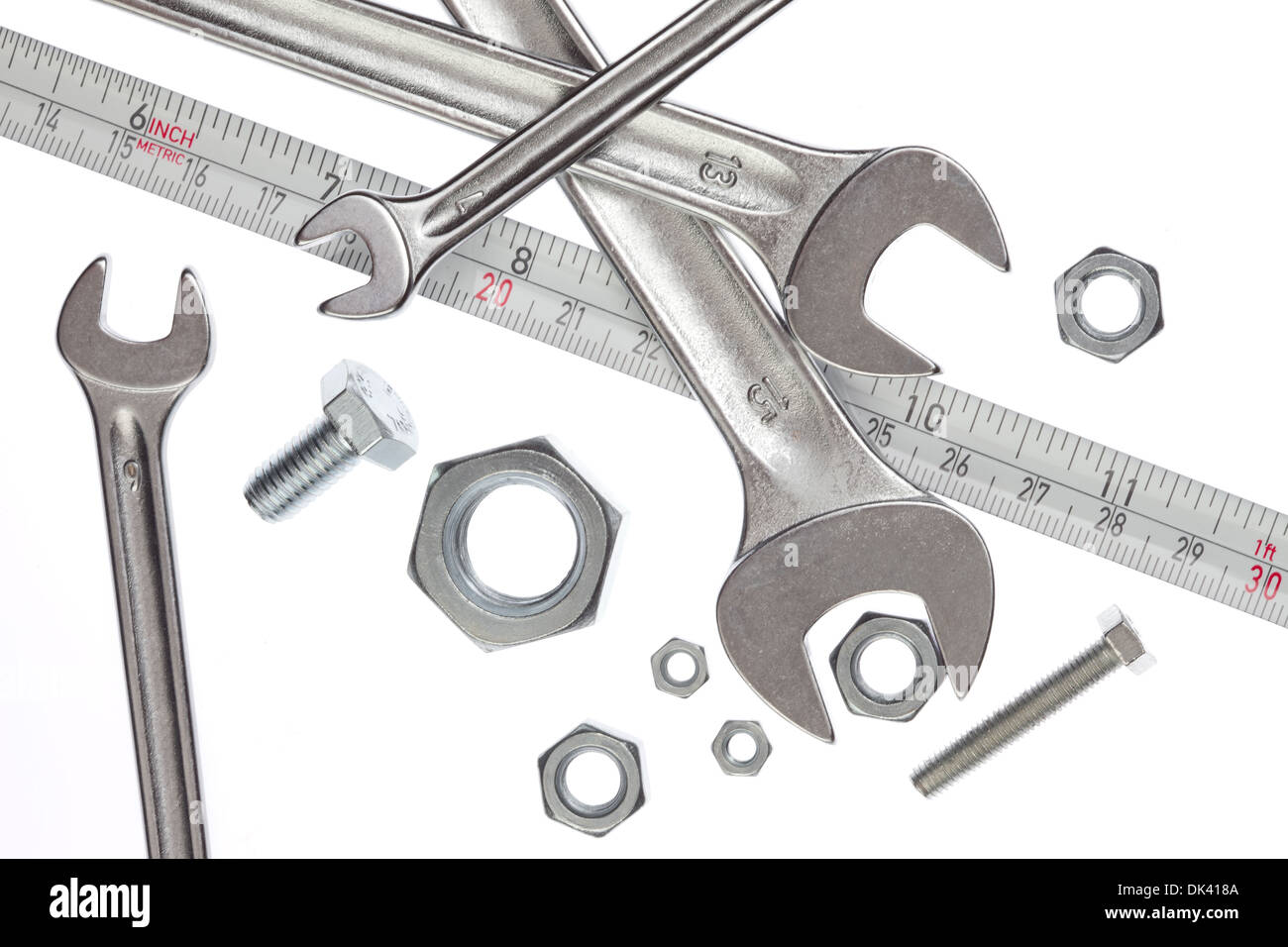 Werkzeuge, Schraubenschlüssel und Maßband Stockfoto