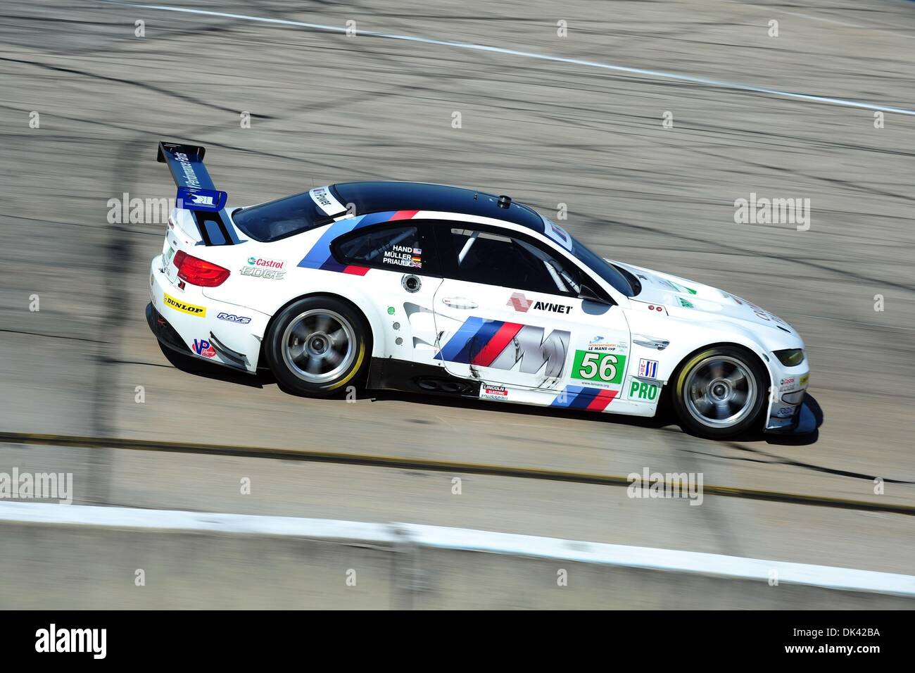 18. März 2011 - Sebring, Florida, USA - BMW-Pilot ANDY PRIAULX, von England während des Trainings für die 12 Stunden von Sebring. (Kredit-Bild: © Rainier Ehrhardt/ZUMA Press/Rainier Ehrhardt) Stockfoto