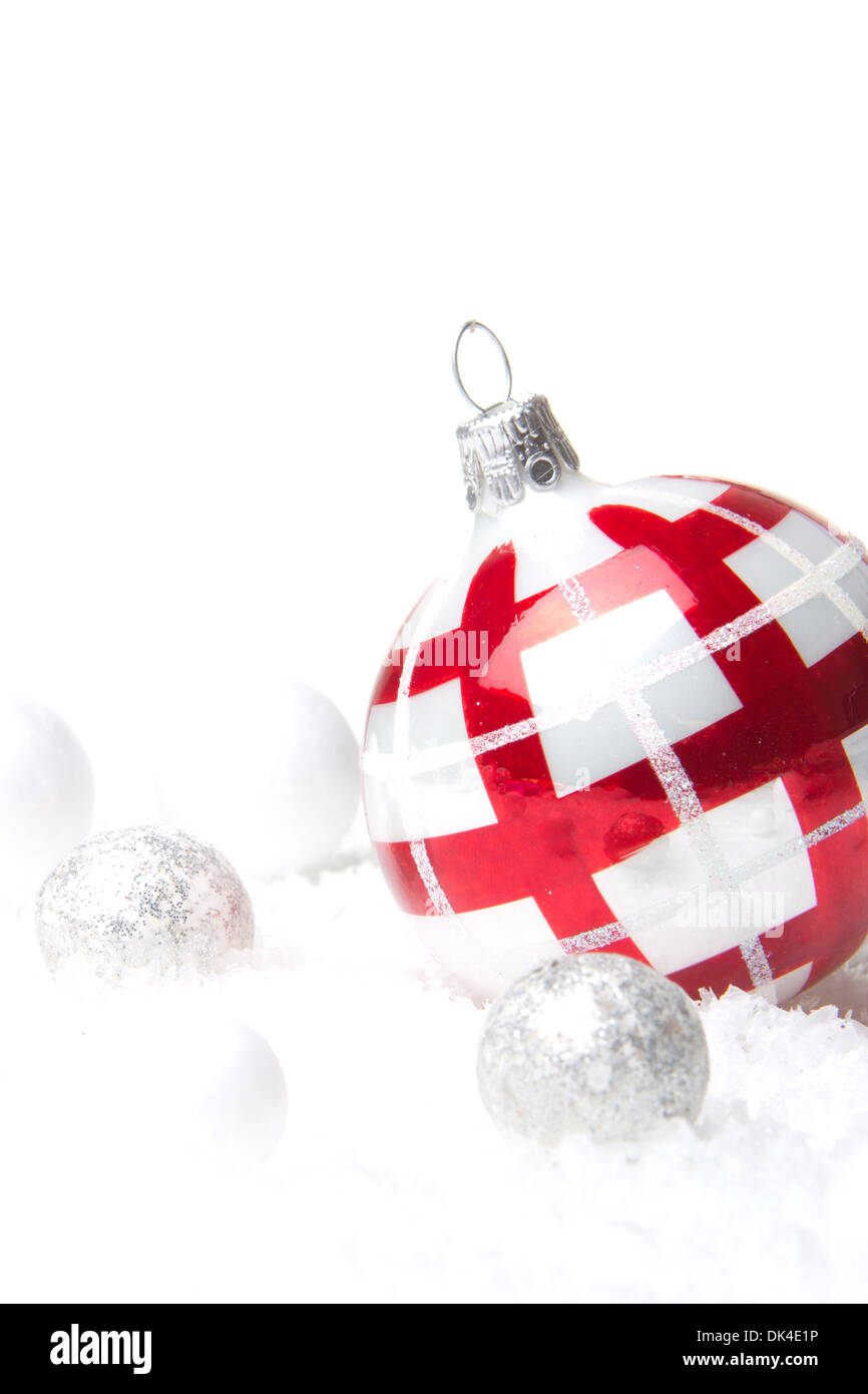 Weihnachten, Dekoration mit Weihnachten Christbaumkugel rot und Silber Stockfoto