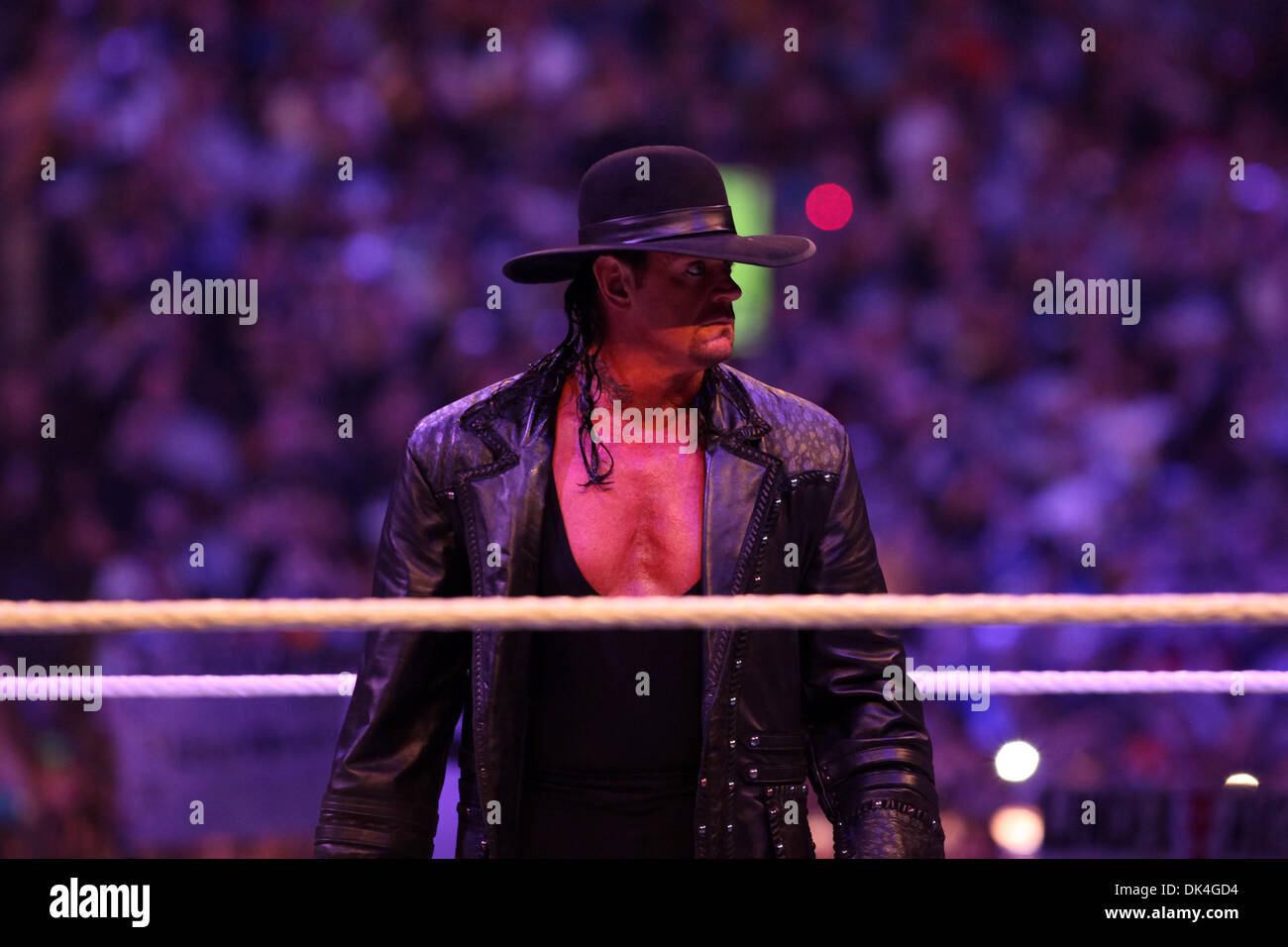 3 April 2011 Atlanta Georgia Usa Der Bestatter Bereitet Sich Auf Sein Match Bei Wrestlemania 27 Gegen Triple H Credit Bild C Matt Roberts Zumapress Com Stockfotografie Alamy