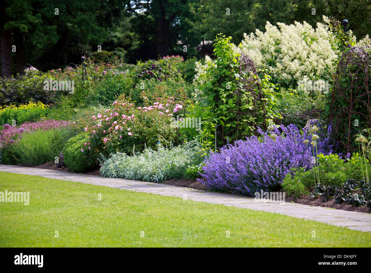 Sommerblume Betten, Royal Horticultural Gardens Wisley, Woking, Surrey. Stockfoto