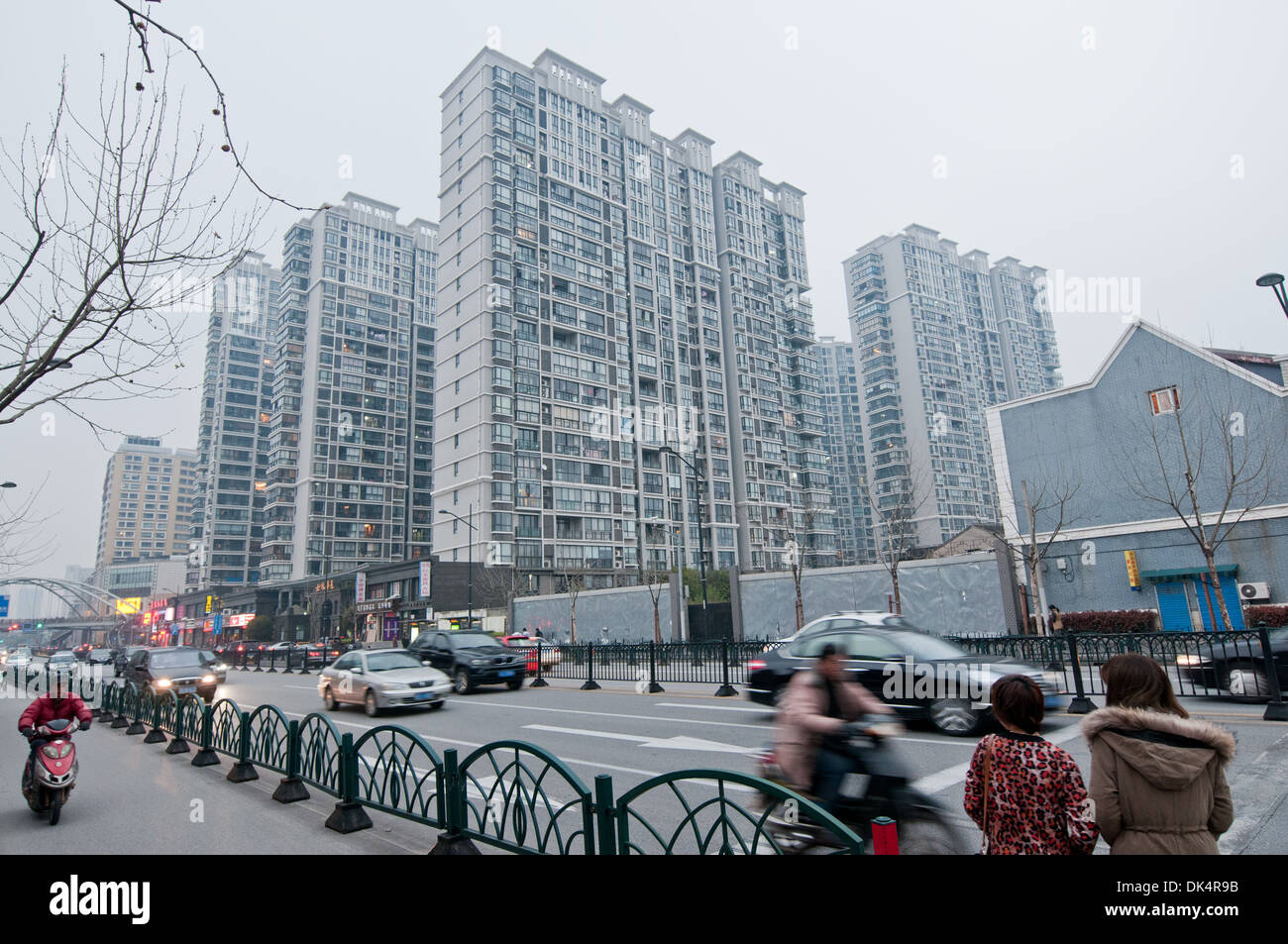 Appartementhäuser in Henan Road in Shanghai, China Stockfoto